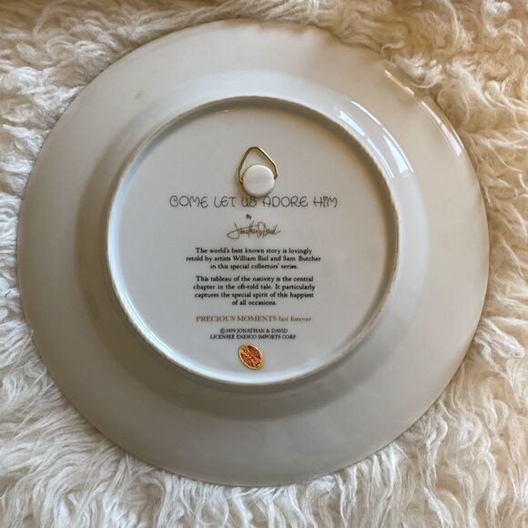 Come let us adore him precious moments plate - Picture 5 of 6